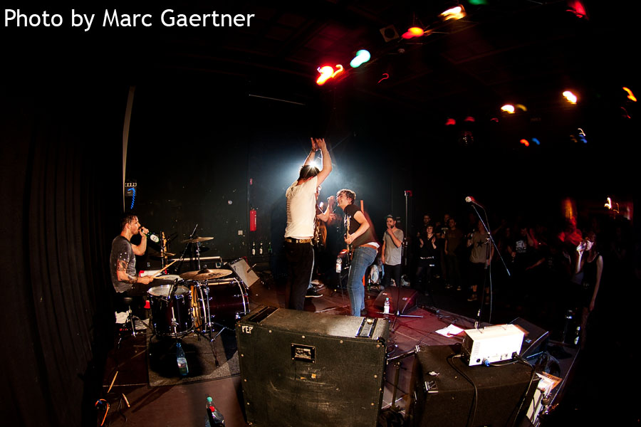 IMAGE: http://photo.marc-gaertner.de/zenphoto/albums/2012/05-19-keinkultur/IMG_7099.jpg